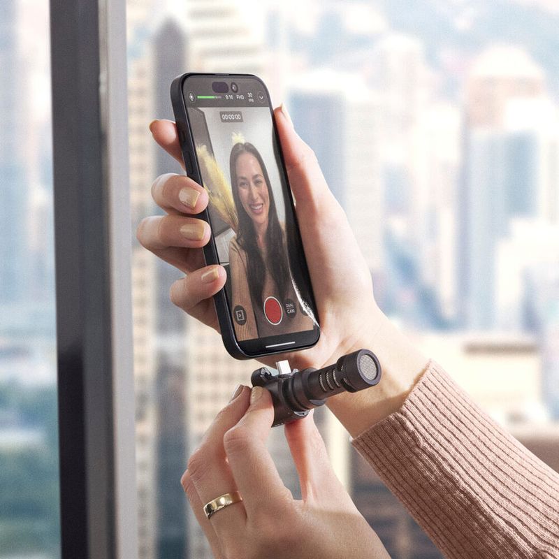 Rode-Videomic-ME-C--Microfon-pentru-Smartphone-iOS-si-Android.6