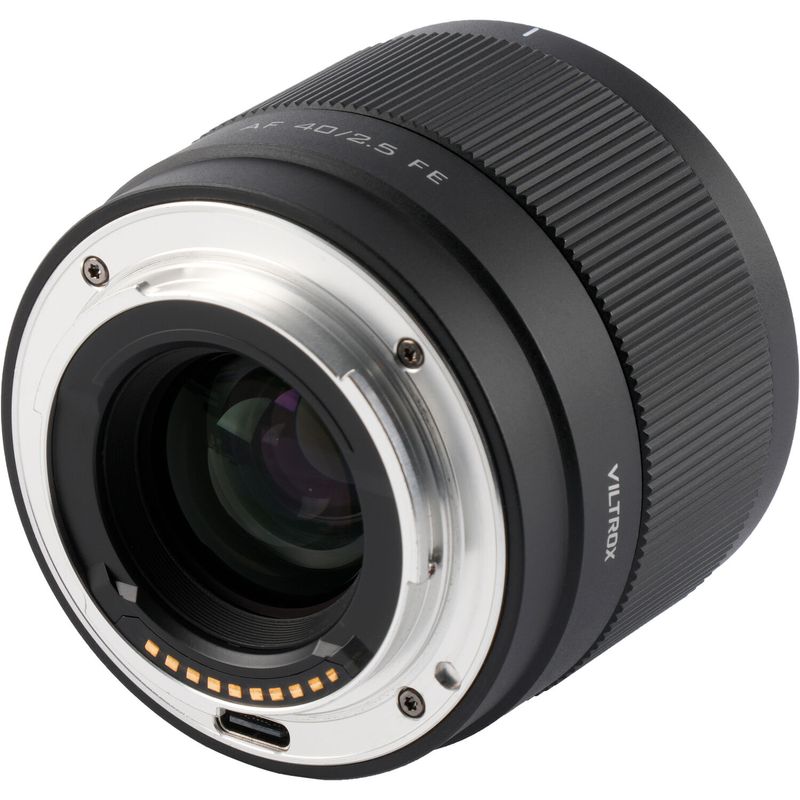 Viltrox-AF-40mm-f-2.5-Obiectiv-Foto-Mirrorless-Montura-E.4