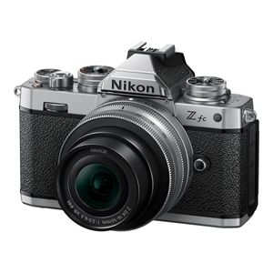 Nikon Z fc Aparat Foto Mirrorless Kit Obiectiv DX 16-50mm f/3.5-6.3 VR