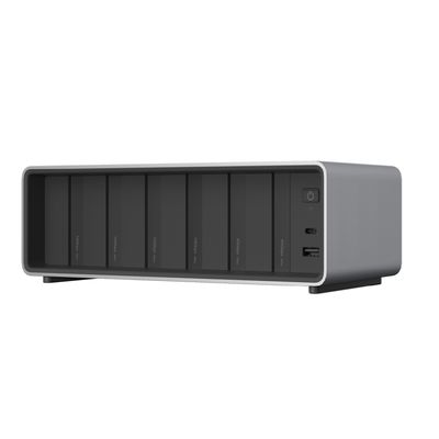 Lexar Professional Workflow Dock cu Thunderbolt 4 uplink 6 Compartimente