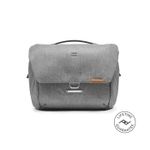 Peak Design The Everyday Messenger 13 V3 Geanta Foto Silver.1.jpg