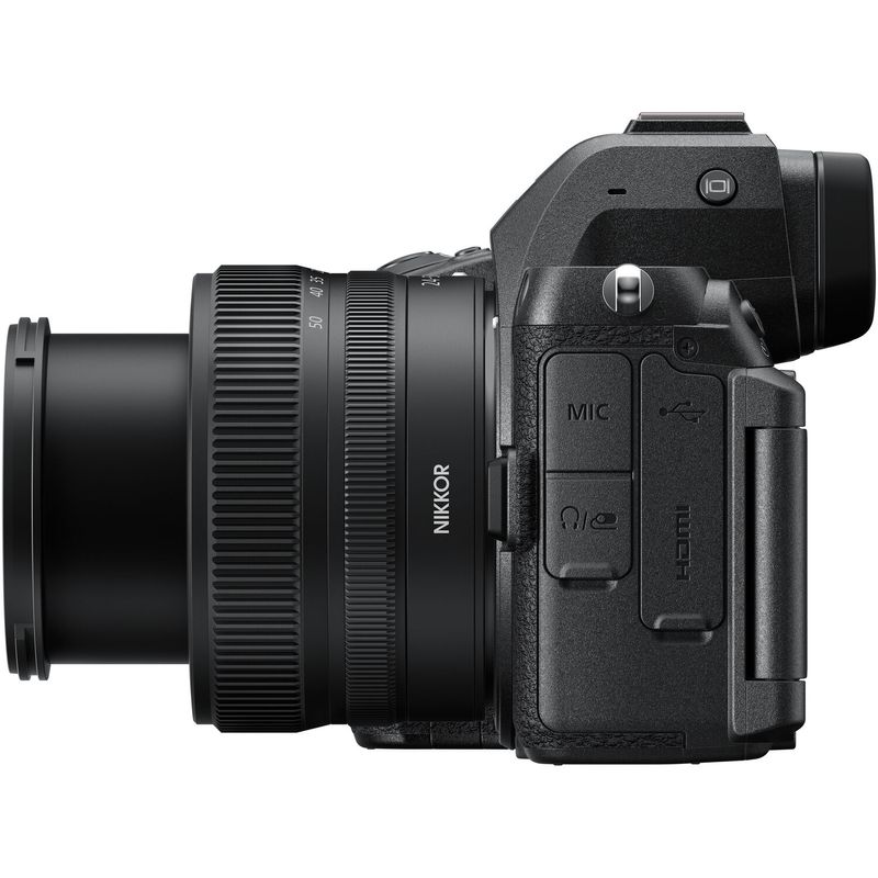Nikon-Z5-II-Kit-24-50mm-2.jpg