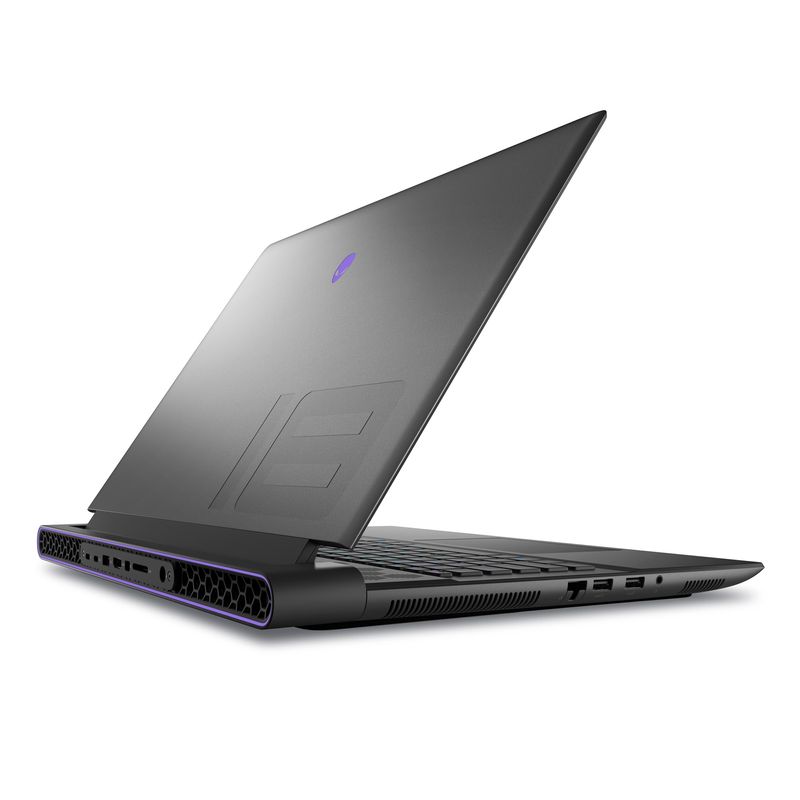 Dell Alienware m18-5.jpg