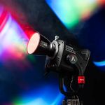 Aputure STORM 1000c Lampa LED RGB 1800-20000K cu Reflector 45.3.jpg