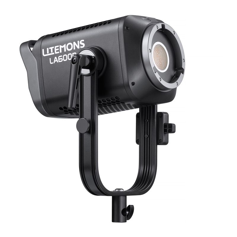 Godox-LITEMONS-LA600R-Lampa-LED-RGBW-1800-10000K-CCT-600W-Neagra.1.jpg